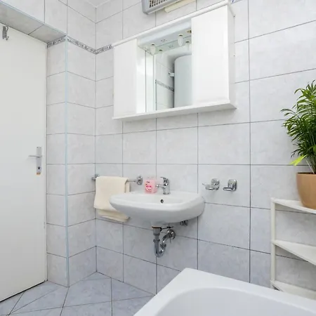 Andjelko By Interhome * Silo (Krk)